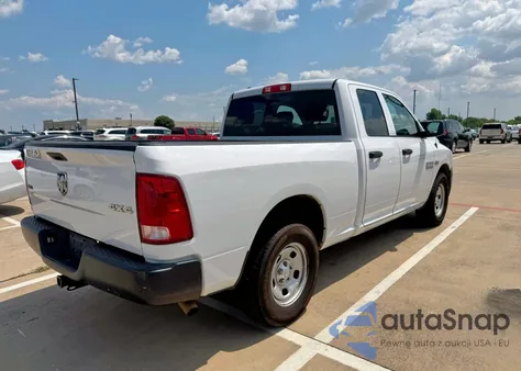 2016 Ram 1500 St z USA, uszkodzony, nr VIN 1C6RR7FT8GS212433